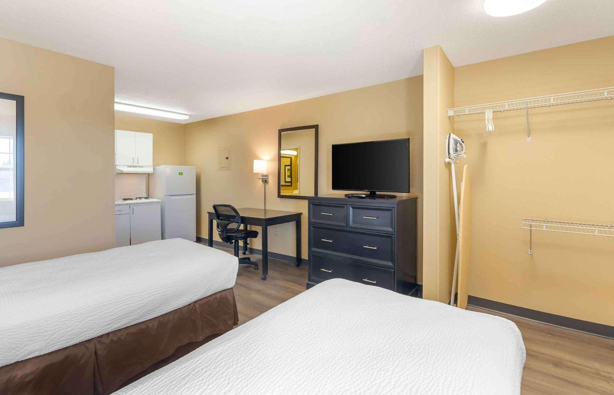 Extended Stay America Suites - St Louis - Westport - E Lackland Rd Maryland Heights Eksteriør billede