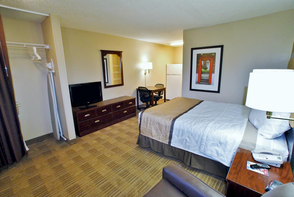 Extended Stay America Suites - St Louis - Westport - E Lackland Rd Maryland Heights Eksteriør billede